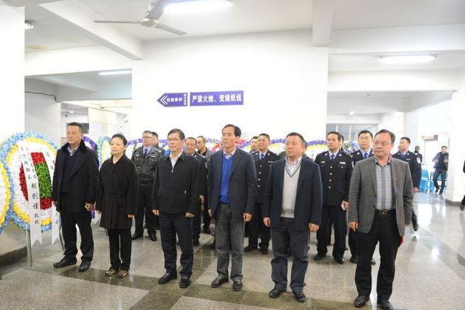 好交警感动浙江 温州全市开展向潘超俊同志学习活动