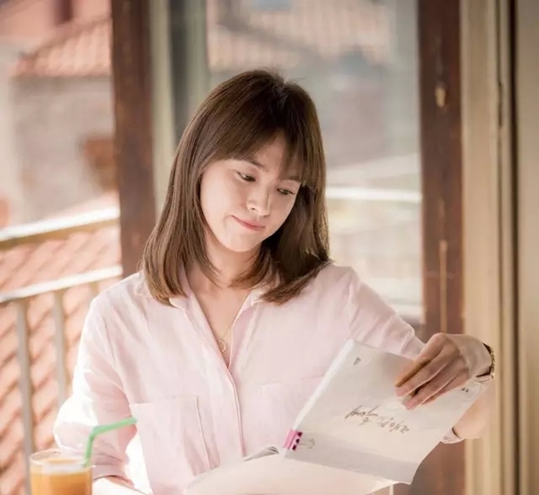 一字眉OUT快来学流星眉 轻松撩倒宋仲基