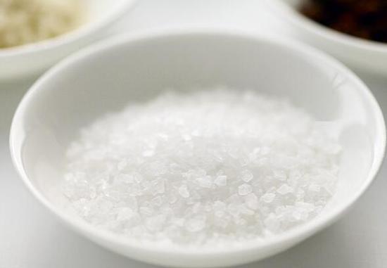 粗盐热敷保健功效多 具体步骤有哪些
