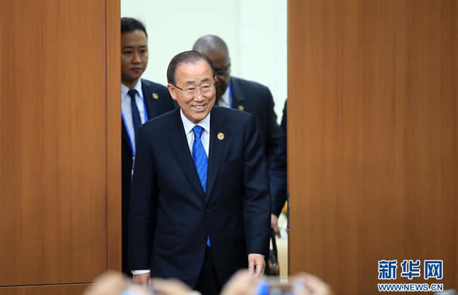 联合国秘书长潘基文举行新闻发布会