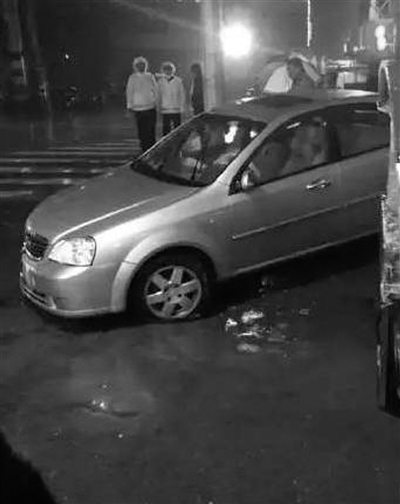 父亲开车不慎撞死儿子 保险公司赔偿56万元