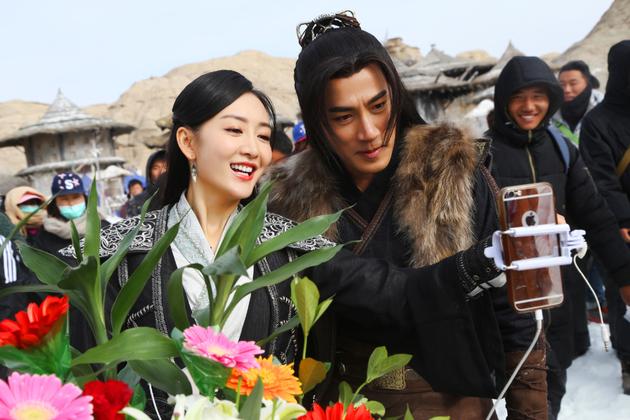 刘恺威否认出轨王鸥:以后剧本不在房间聊