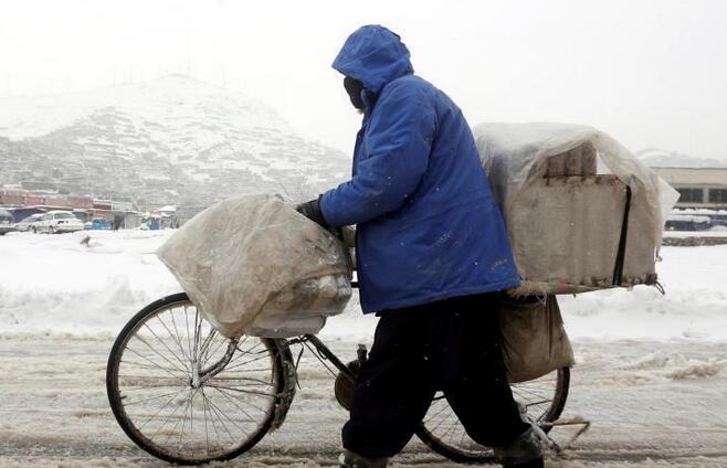 阿富汗遭遇极寒天气 已致数十人死亡