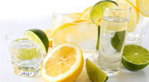 夏季宜吃酸 柠檬确实是首选 怎么喝最好?