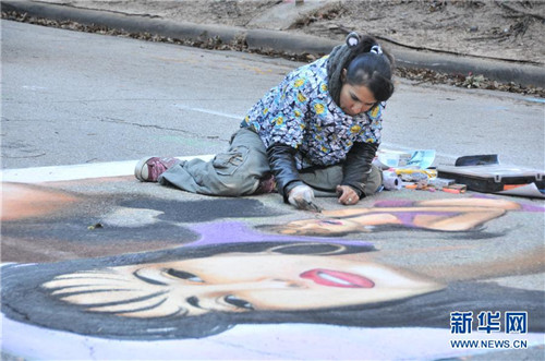 休斯敦举办街画节为听障儿童筹款
