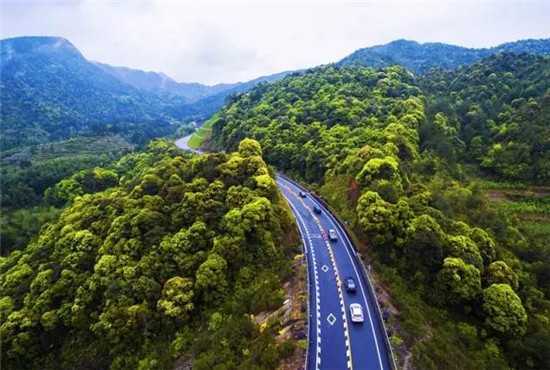 的疾驰快感   那么,你一定爱上这6条纵横交错的绝美自驾公路    温州