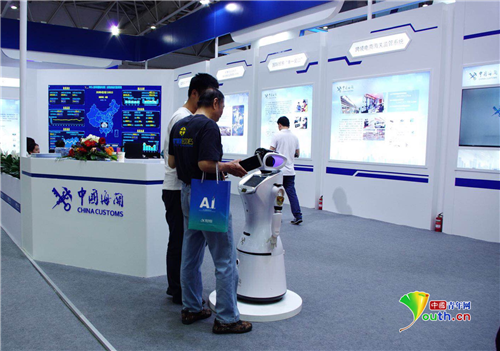 老百姓办事最多跑一次!电子政务成果点亮数