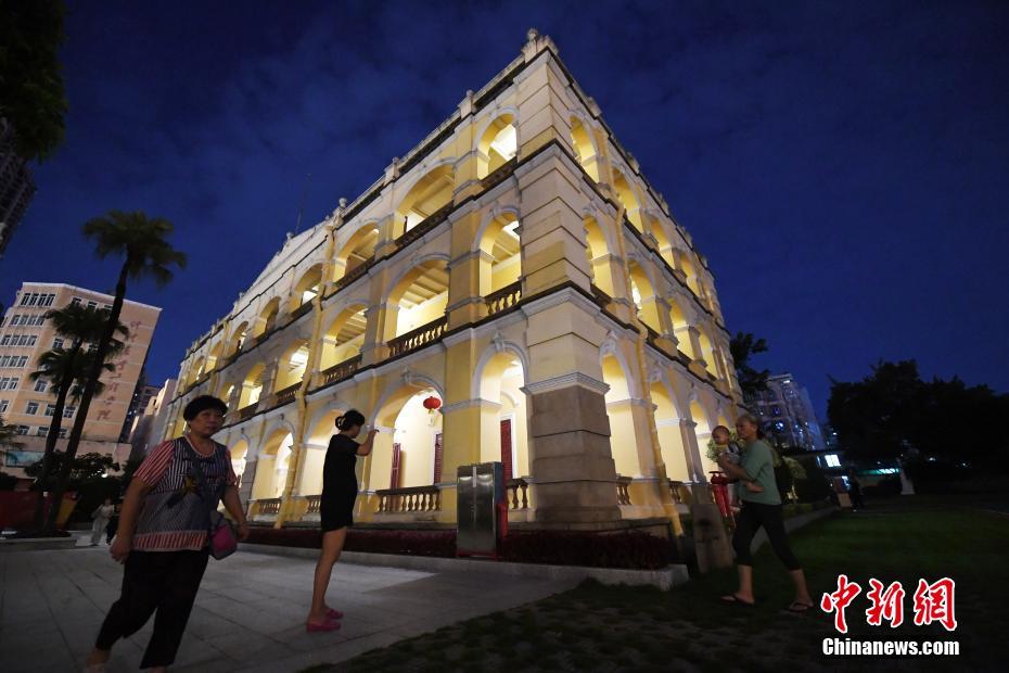 广州首批博物馆夜间开放