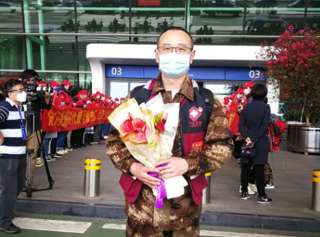 记住这些英雄！温州第二批援鄂医疗队回家