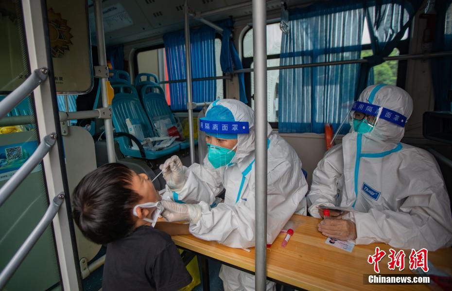 南京开展第三轮全员核酸检测补检工作