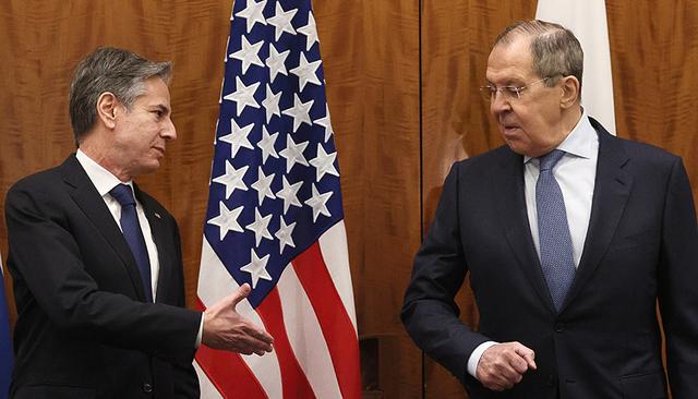 乌克兰问题久谈不妥，美国考虑让驻乌外交官家属先撤