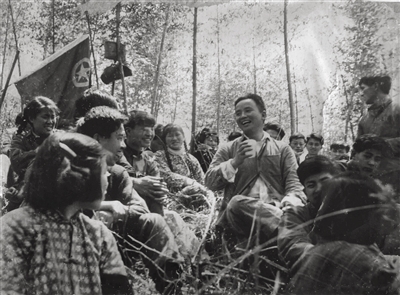 温州解放和改革开放的先行者——记我的父亲郑嘉顺