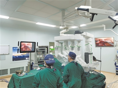 温州迈入“机器人手术时代” 这个目标渐成现实