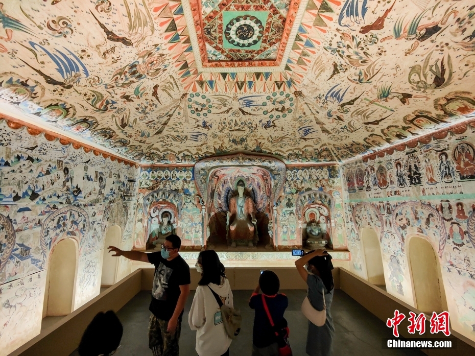 “文明的印记――敦煌艺术大展”在北京开展