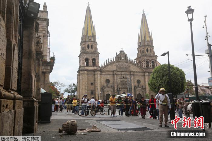 墨西哥发生7.7级地震已致1死 当天正值地震纪念日