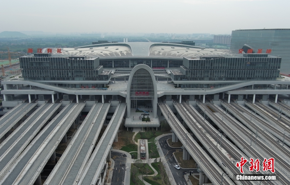 杭州西站正式开通运营