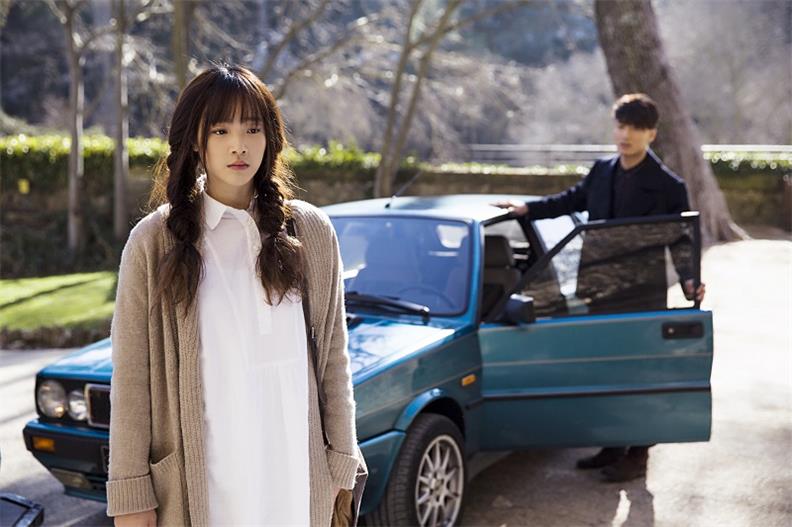 何杜娟演绎最美修瓷女 《温州两家人》主要看气质