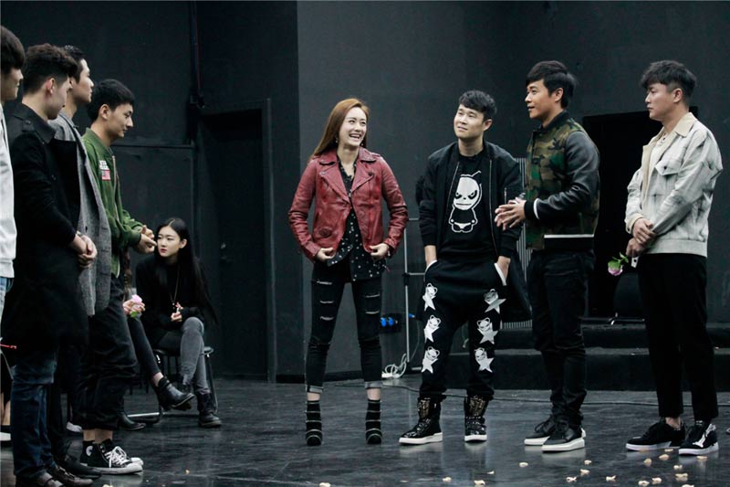 《一年级》迎来三剧组选角群星云集竞争激烈