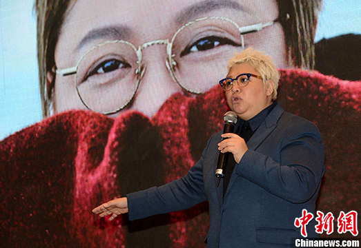 韩红:有些内地人在香港没礼貌没教养