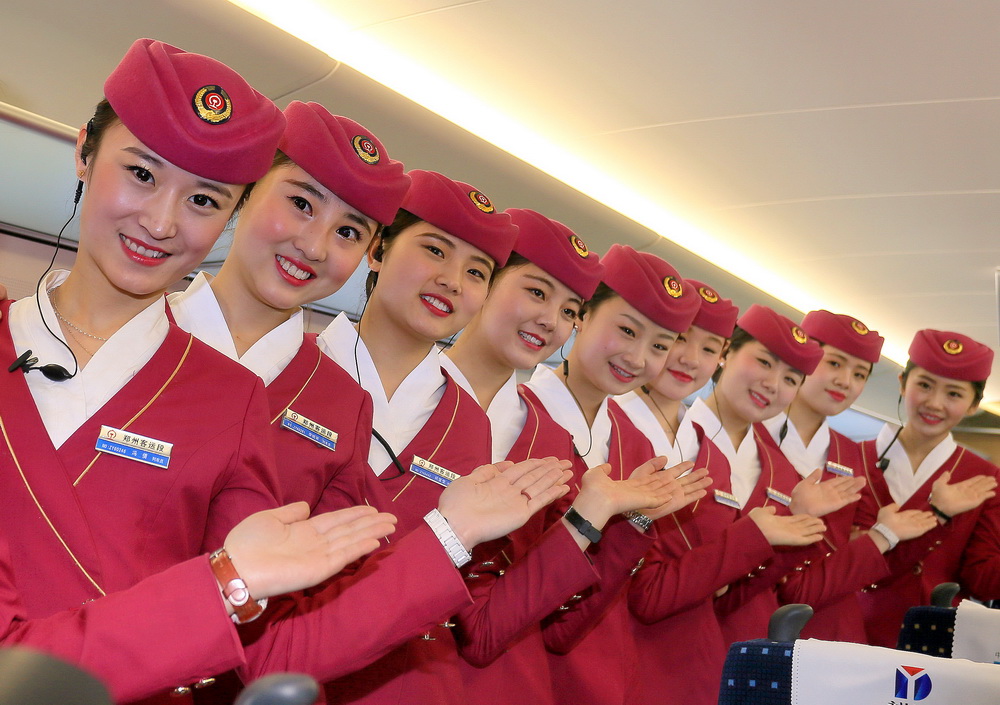 揭秘全国"动,高姐"颜值:新疆最惊艳 成都最风情