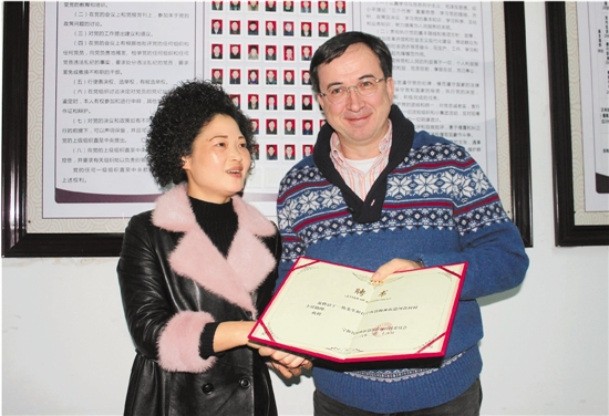 浙江在线03月01日讯(浙江日报记者陈醉县委报道组陈云松通讯员王亚青)