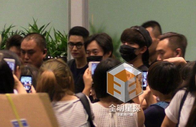 姐弟恋疑曝光!宋茜杨洋同住酒店蜗居多日