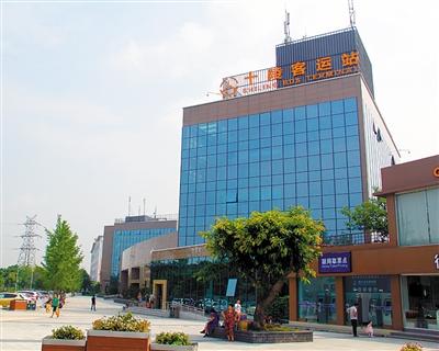 经过提升改造,十陵客运站从里到外焕然一新