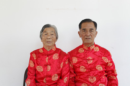 ����Ƴ�Ң��ͥ����ʵ���ж�չʾ��̼����