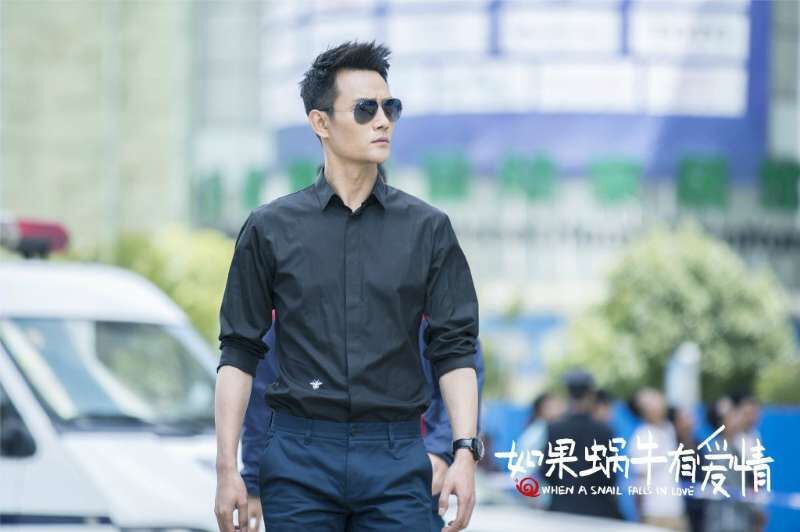 《如果蜗牛有爱情》热播 王凯开启正装"撩妹"模式
