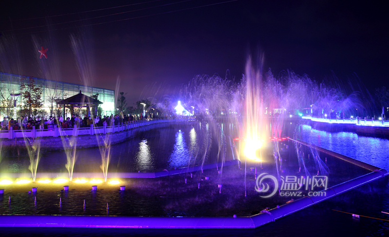 温州惊现村级音乐喷泉