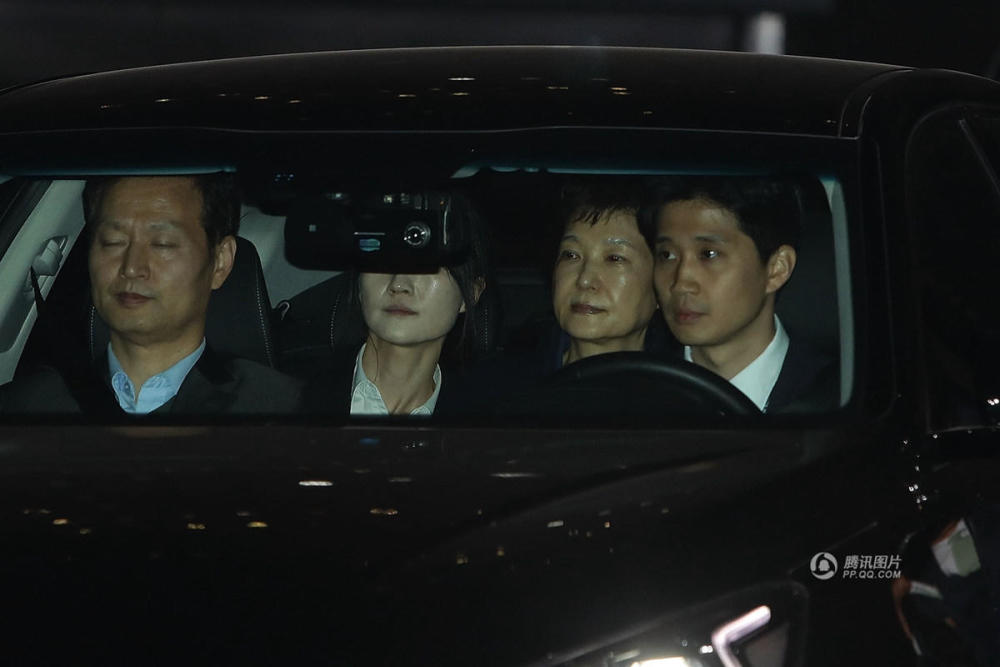 韩国法院批准拘捕朴槿惠 与崔顺实被关押同一看守所