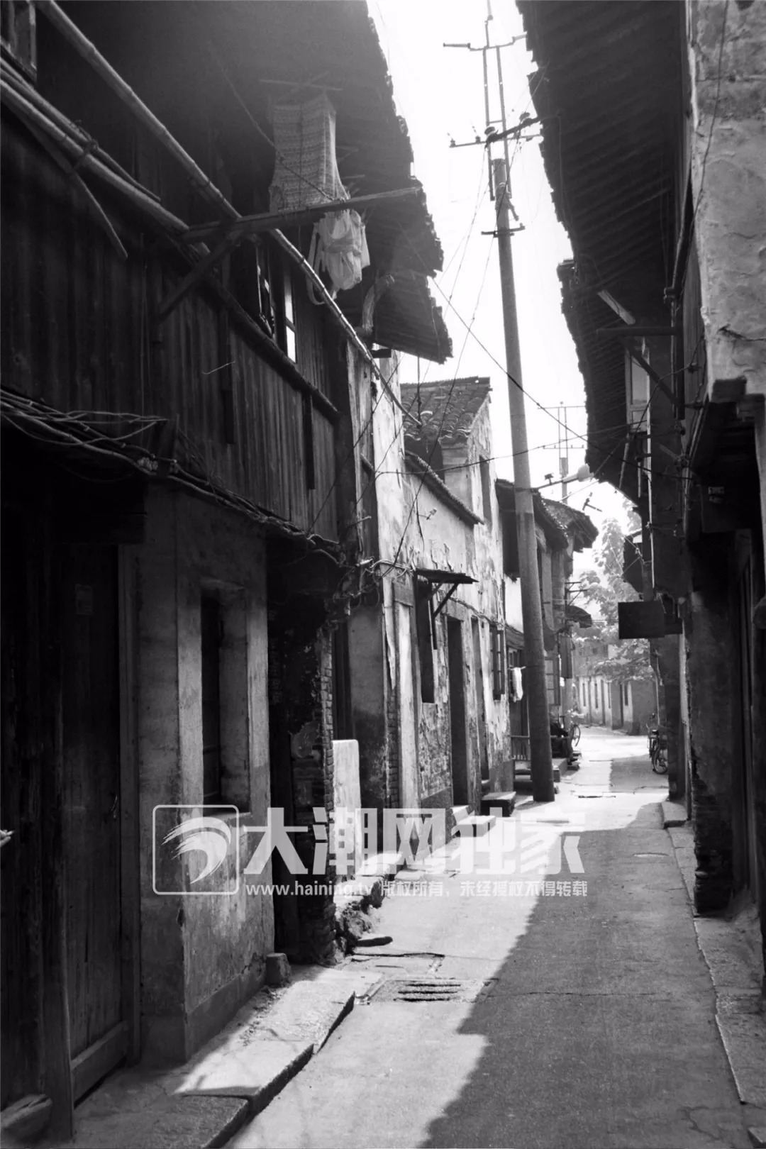 改革开放四十年:海宁海昌路当年竟只有700米!