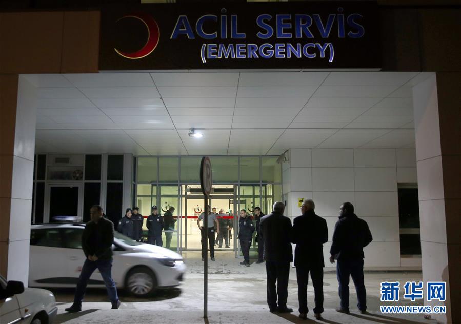 土耳其一炮兵学校实弹演习发生爆炸事故5人受伤