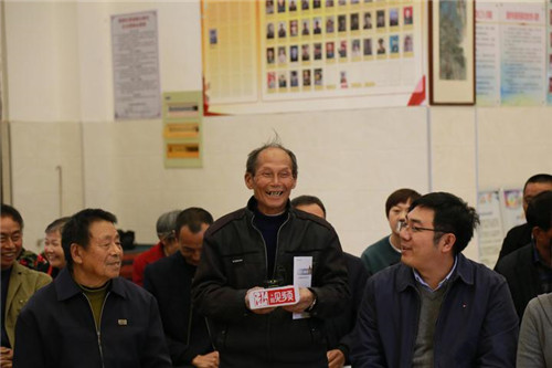 丽水莲都"阳光评廉会"推进乡村治理 问题火辣心头热乎
