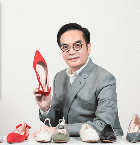 温州网讯 浙江红蜻蜓鞋业股份有限公司董事长钱金波,有了一个新身份