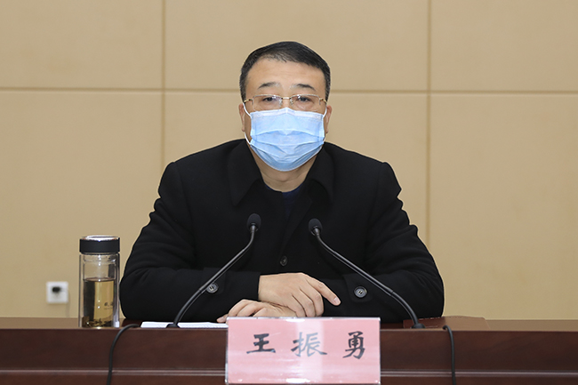 瓯海区委书记王振勇:各行各业的企业员工们 瓯海区喊你来拿红包