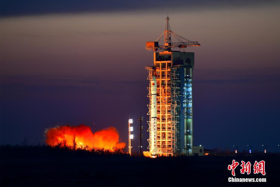 长征火箭400发中国成功发射实践六号05组卫星