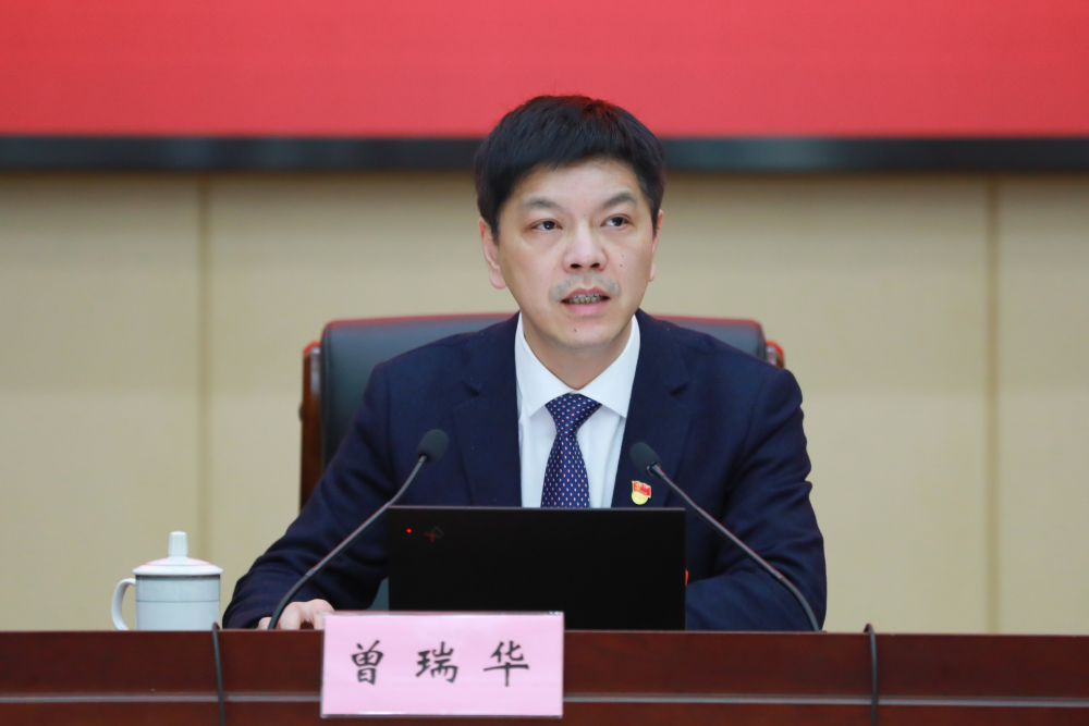 瓯海区委书记曾瑞华主持召开区两会临时党委扩大会议