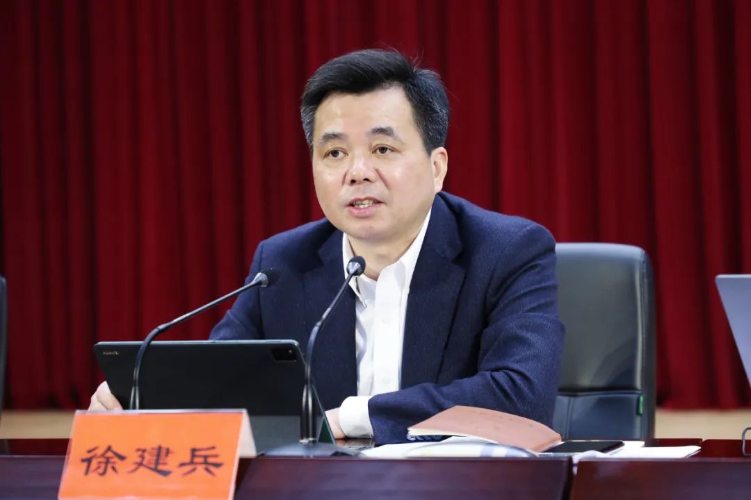 乐清市委召开全市领导干部会议传达贯彻全国两会精神