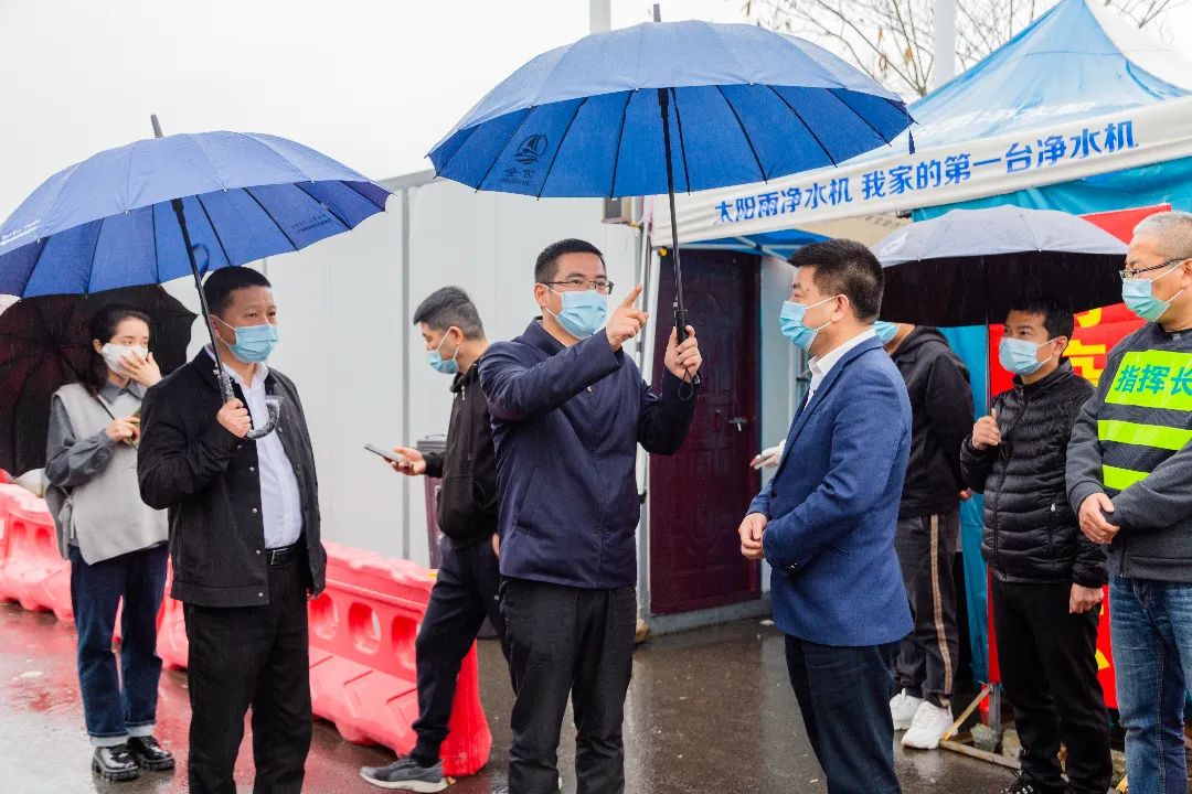 平阳县委书记章寿禹采取四不两直方式督导疫情防控工作绷紧思想之弦