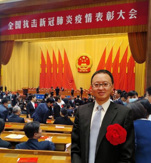 奋斗者正青春王洪亮尽所能展所学救所治