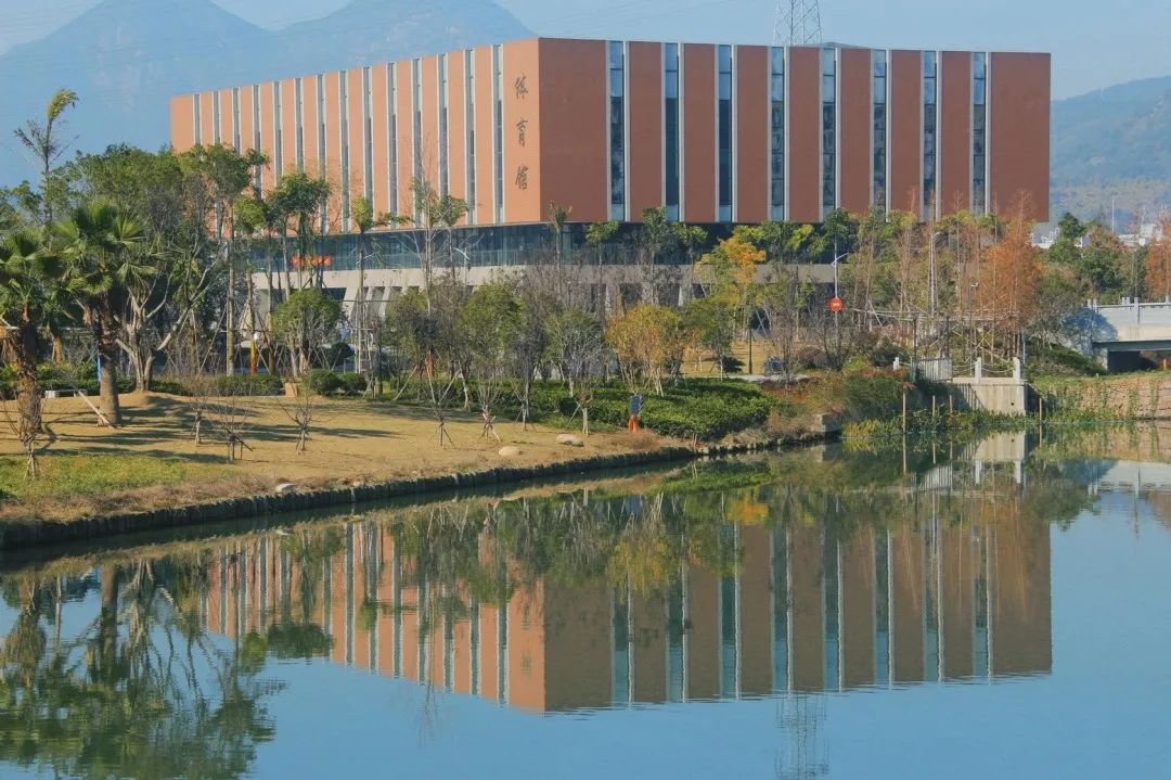 温州商学院环境图片