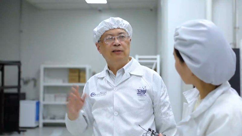 王建宇:十年磨一剑 只为天空"最亮的那颗星"