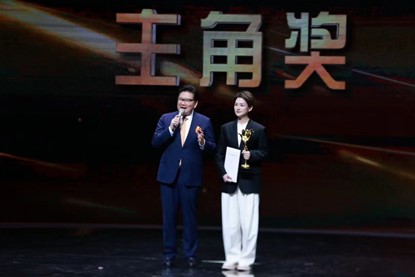 温籍演员胡维露获第31届上海白玉兰奖主角奖榜首