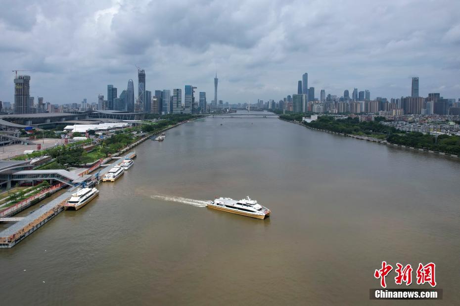 广州琶洲港澳客运码头正式开航