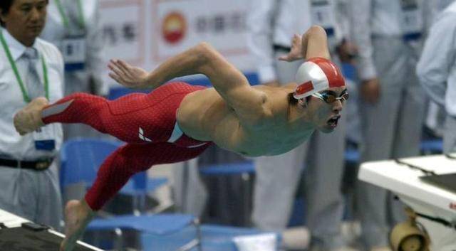 温州泳将世锦赛实现突破 1金1银2铜三破亚洲纪录