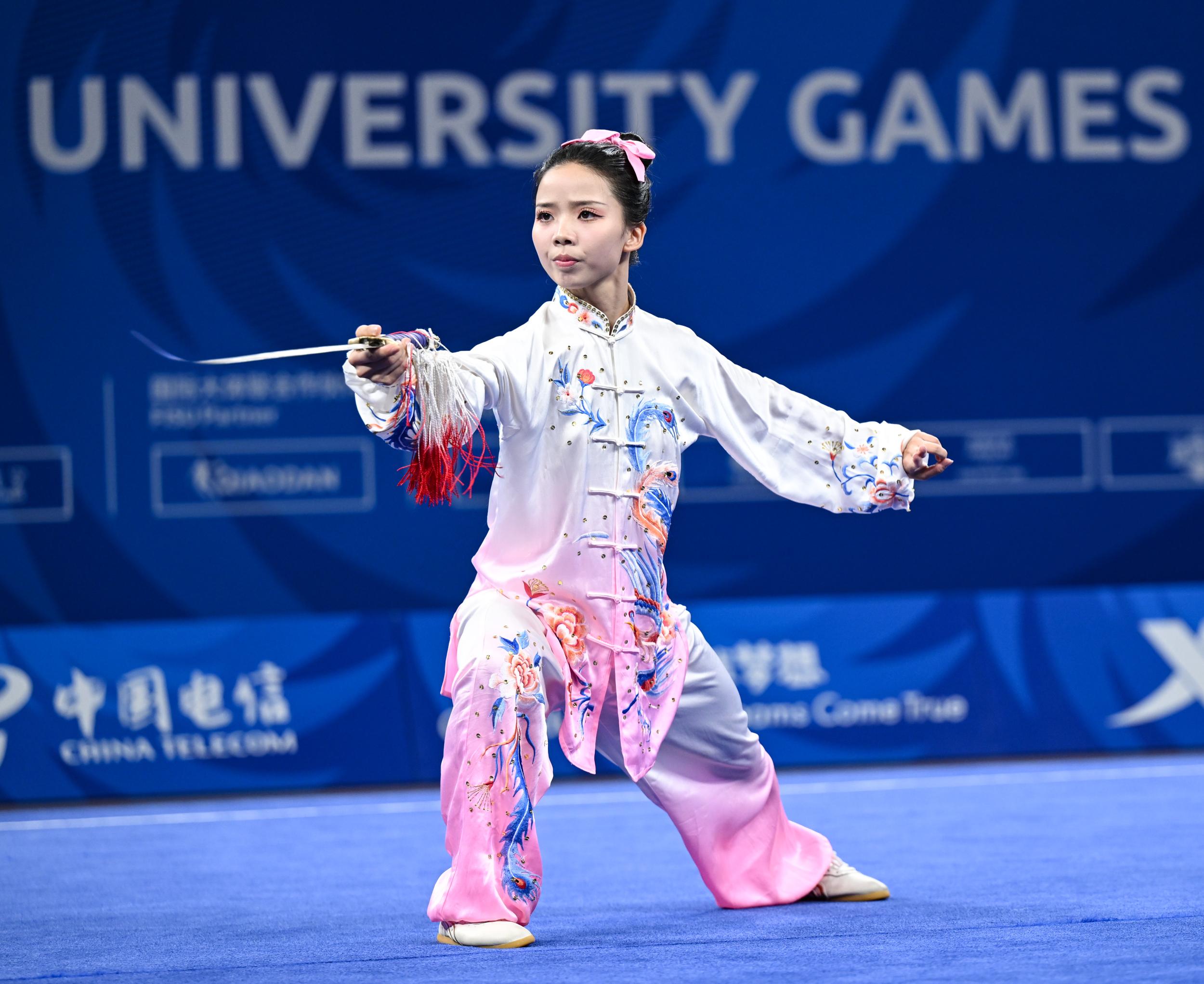 泰顺籍大运会冠军陈小丽载誉回乡 先后斩获女子太极拳