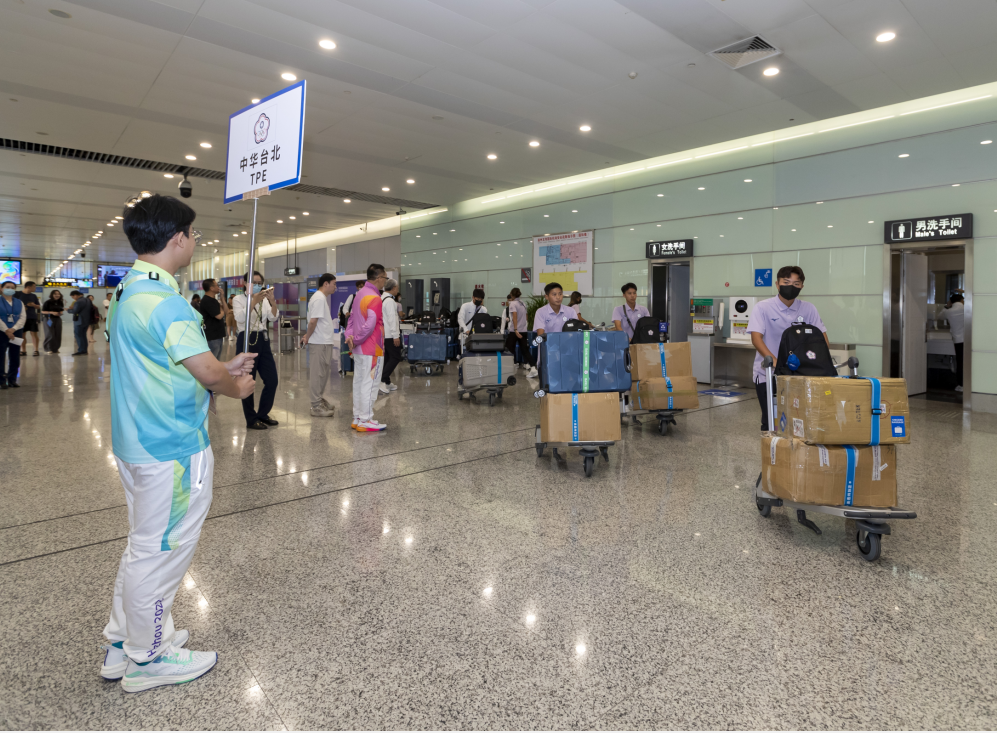 温州欢迎你！温州空港迎来首批亚运会参赛运动员