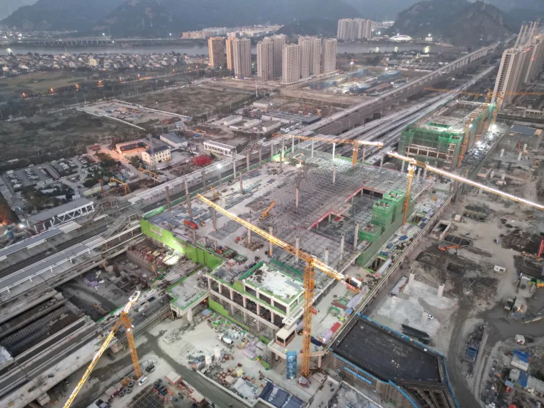 杭温铁路温州北站主体结构封顶 将于明年6月投用