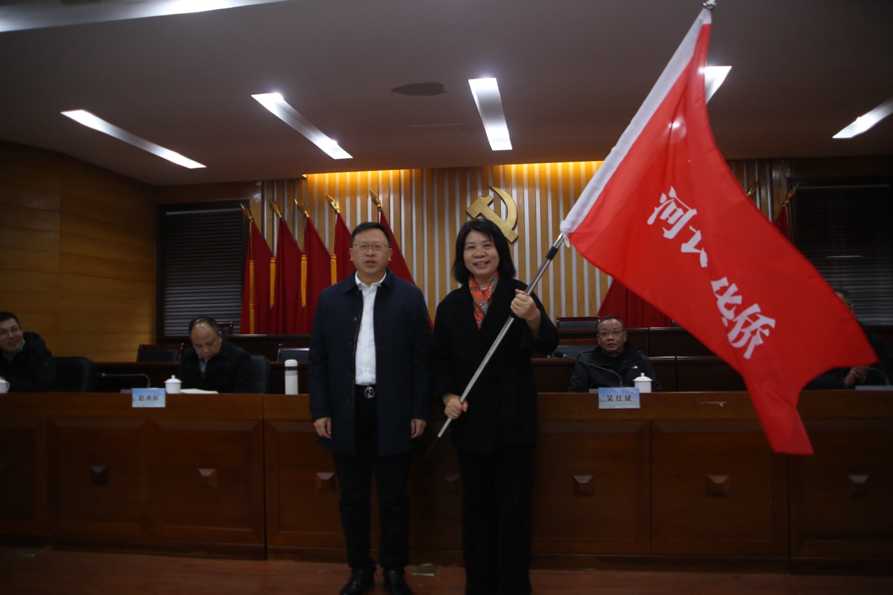 温州有了第一支华侨河长护河队